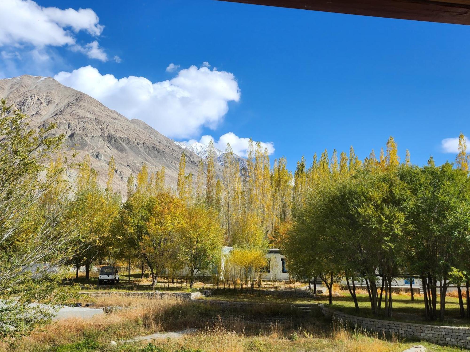 Lharimo Hotel Leh - Ladakh Eksteriør bilde