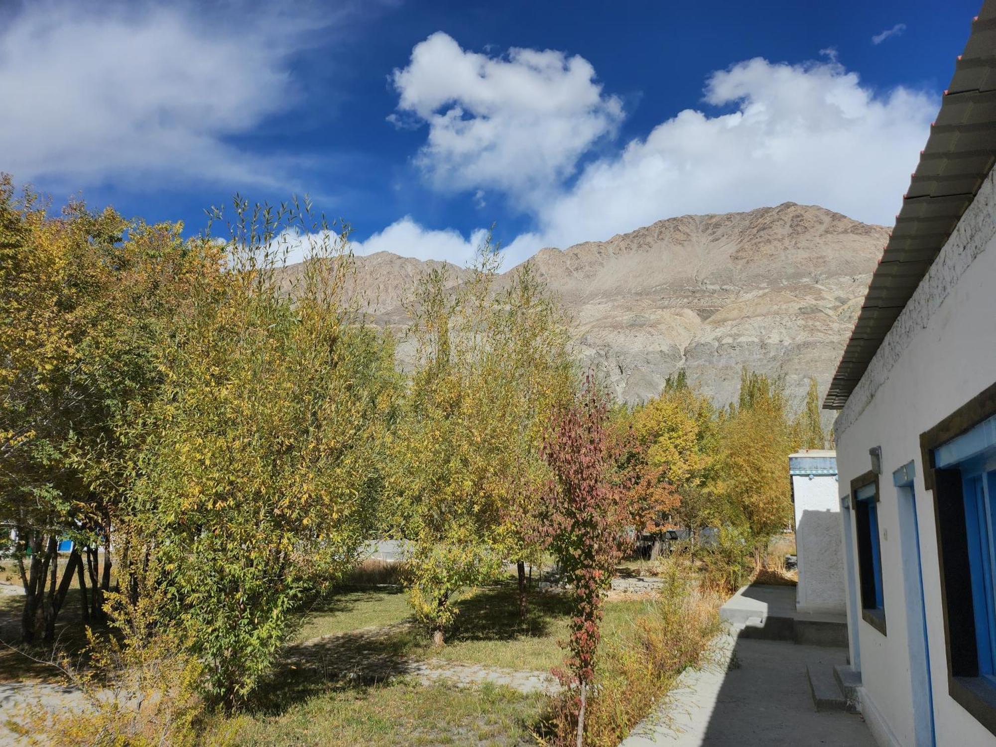 Lharimo Hotel Leh - Ladakh Eksteriør bilde